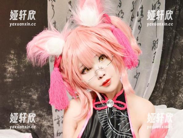 KaYa萱最新清纯写真，清甜之道又筑起新的女神巅峰！
