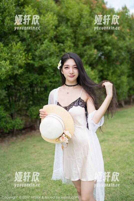 MiStar魅妍社 - 周小然的白衬衫套图新鲜出炉，心里那一丝…稍微有点不安静的期待。