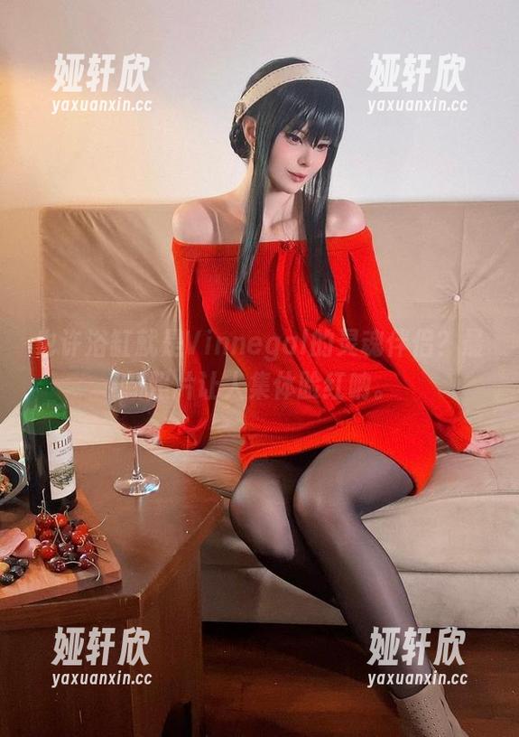 也许浴缸就是Vinnegal的灵魂伴侣？最新照片让人集体脸红呐。