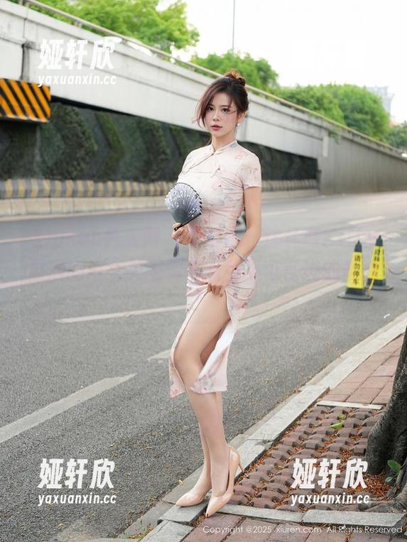 Xiuren秀人网 - 下载吧，沈佳熹Kitty星辰的浴室美图似乎有种不可言说的魔力！