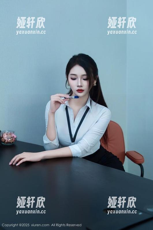 Xiuren秀人网 - 抱歉，刚被糖果儿的修女写真迷住了，图片越看越上头，算不算毒？