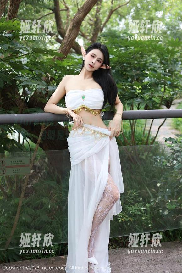 Xiuren秀人网 - 写真里金小依的运动名场面，明明是玩，结果却捕获了多少目光？