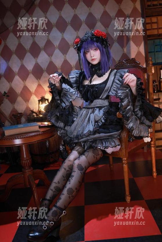 aqua水淼这次玩得真开，竟然把美图、写真和婚纱都扯上蒂法蜜蜂了？我都有点跟不上节奏了。