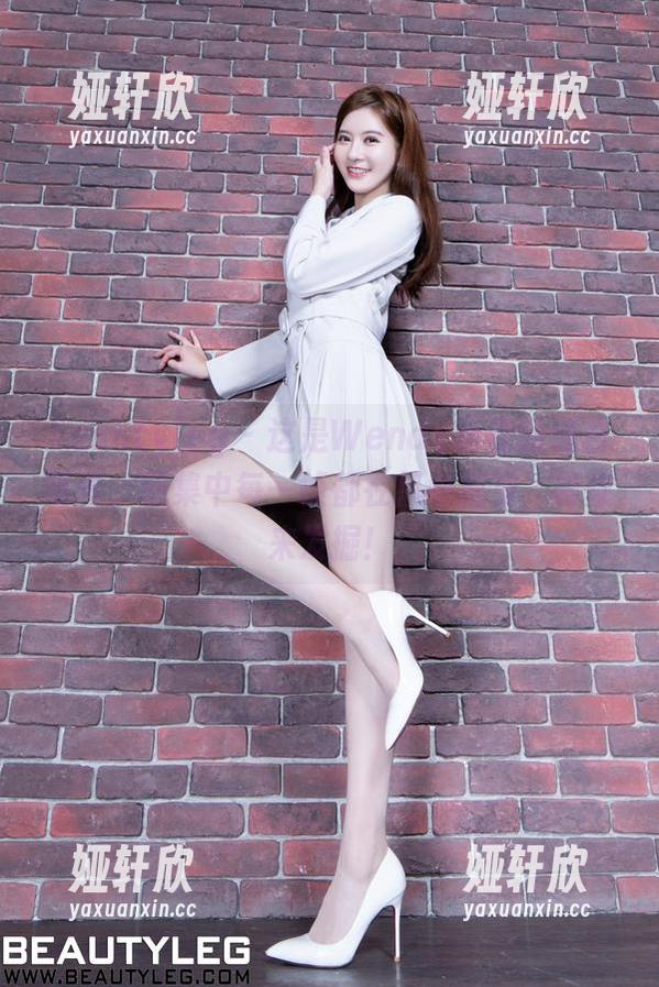 beautyleg - 这是Wendy给你的纯白写真，图集中每一帧都在风中摇曳，等你来发掘！