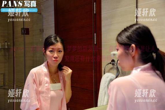 pans - 在黑色中游荡，梦梦的新发现——最新美图，真是让人期待，究竟还有什么没看到？