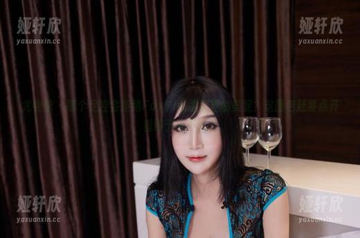 尤物馆 - 哪个足控会拒绝FoxYini孟狐狸的美足？这图包赶紧点开，看得于心不忍了。