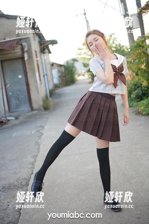 尤蜜荟 - 我真的可以免费下载H杯陈若初的制服？这不就是围观的完美理由吗？