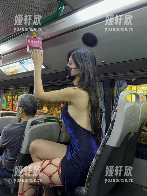 微密圈 - 洗漱台奇遇记：就是阿朱啊的套图里藏着多少好奇？