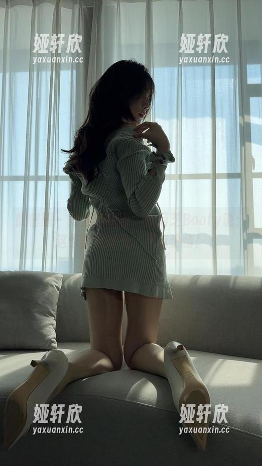 微密圈 - 短裙奔跑着，徐莉芝Booty说：这作品没圣光，只有热情！