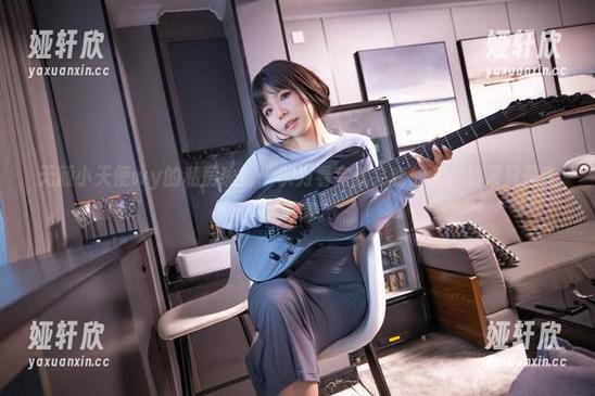 无颜小天使wy 无颜小天使wy的私房瑜伽:以为看完就会变仙女,结果只是变得更懒。
