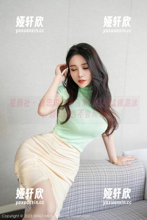 星颜社 - 唐思琪泳池图集：拍照就像游泳，别问我会不会淹死