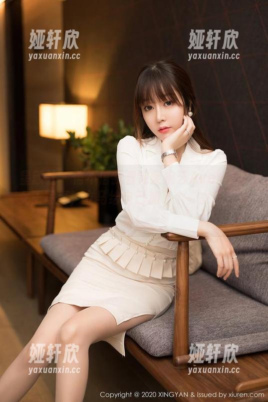 星颜社 - 信不信我看完柴婉艺Averie的女王写真，立马给自己加了个“女王”前缀！