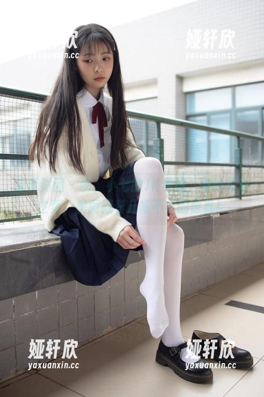 森萝财团 - 啊，小七的JK学妹，她的高清主页，里面藏着几幅不小的惊喜！