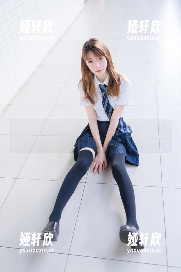 拯救你的审美疲劳！祖木子最新的体操服美图出炉！