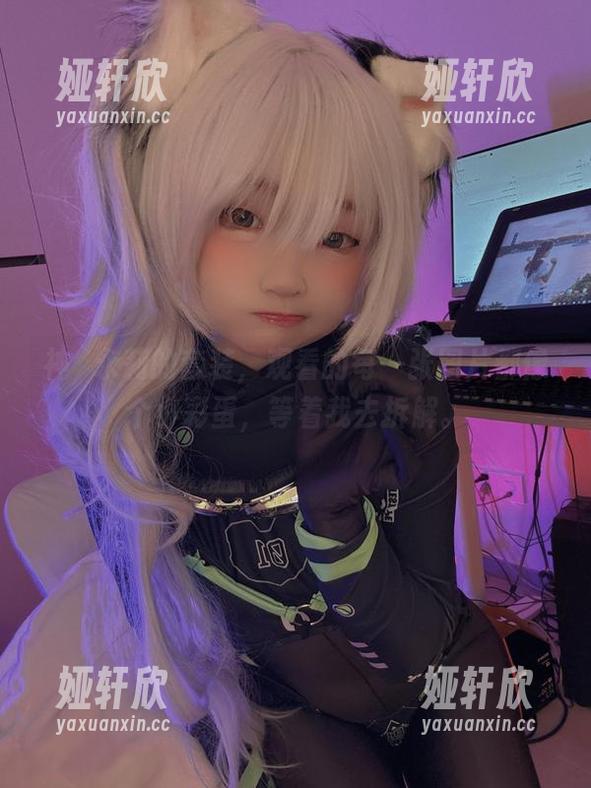 神沢永莉的套装，观看的每一张图片都像个小彩蛋，等着我去拆解。