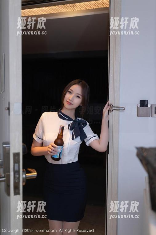 秀人网 - 图片一刷，学姐安然就这样盘旋在我脑海中…