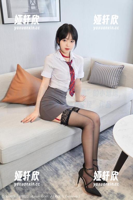 秀人网 - 用和服对抗“严肃”的小逗逗，快在网盘查看她的“正经”作品