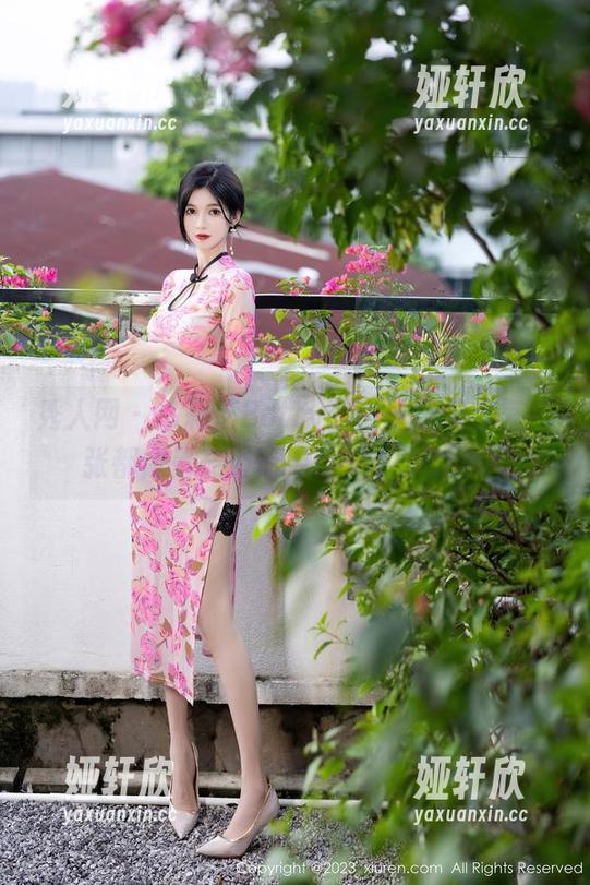 秀人网 - 徐莉芝Botty的白丝合集：每一张都像是在悄悄传递一个小暗示。