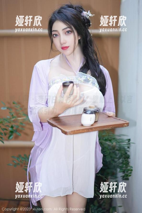 秀人网 - 麦田白衬衫写真，壁纸上难以言喻的吸引力，擦黑眼圈去追吧！