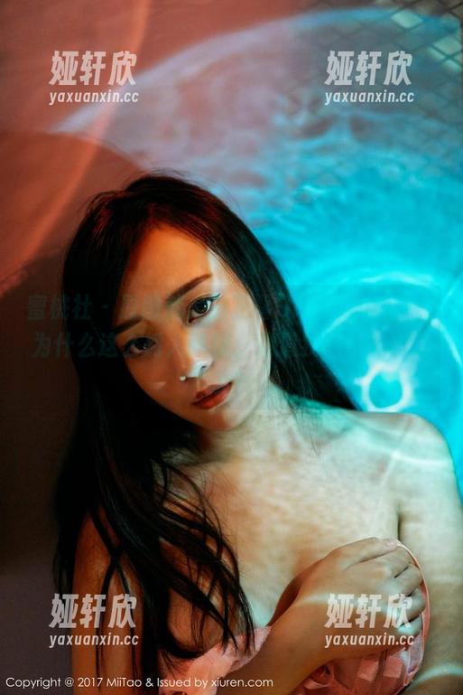 蜜桃社 - 原图就是谢芷馨Sindy的肉丝，为什么这么抓人眼球，难道我的眼光出错了？