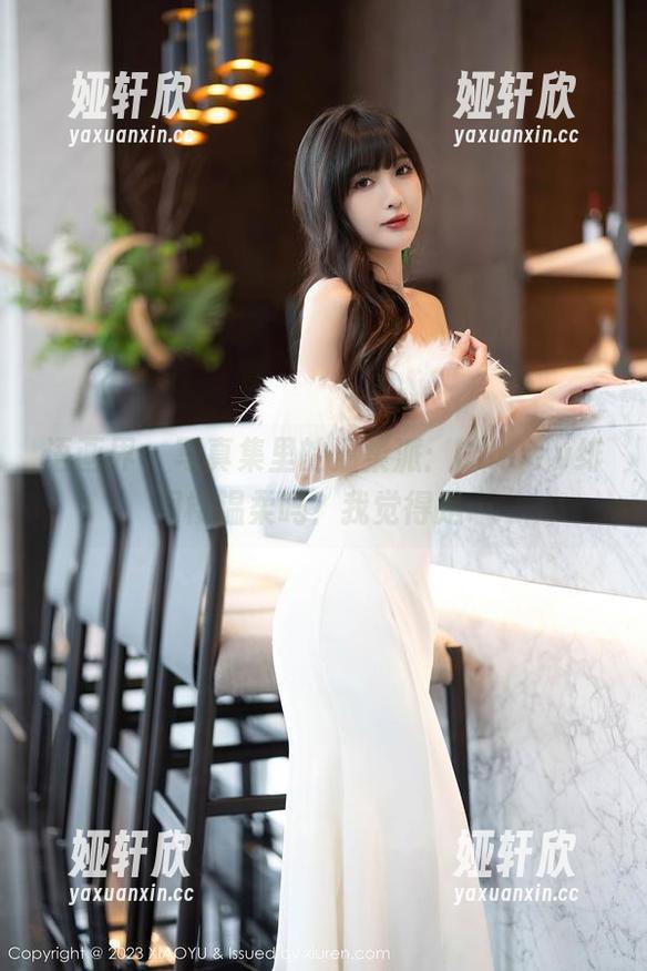 语画界 - 写真集里的温柔派：Cherry绯月樱温柔吗？我觉得是…