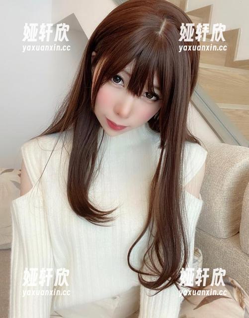 谁说透明女仆不实在？鹿野希的套图分享让你重新审视！